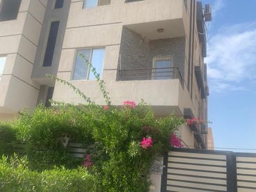 Apartment 160 M² For sale in Other Neighborhoods In El Sheikh Zayed City