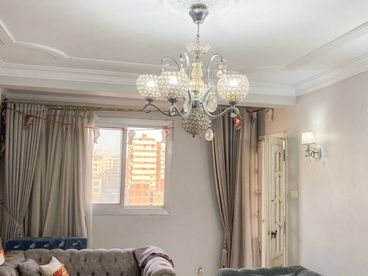 شقة للبيع  شارع الهادى سلامة من احمد عصمت قرب مدرسة مودرن سكول