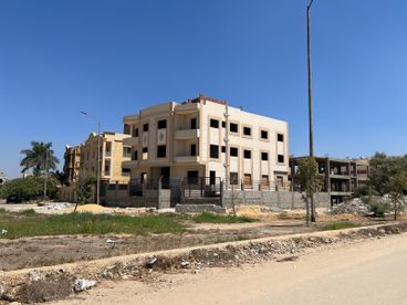 للبيع | شقة 165م في السياحية الشمالية الأولى خلف مول العرب