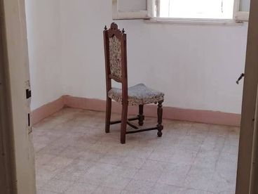 شقه للبيع طوسون 70 م