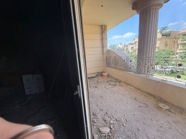 listing-image