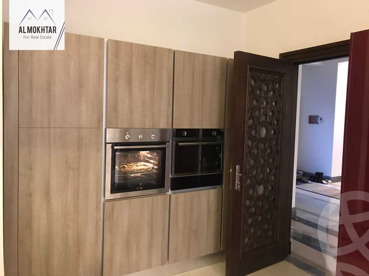https://aqarmap.com.eg/en/listing/3419606-for-sale-cairo-el-sheikh-zayed-city-compounds-kmbwnd-ljry-swdyk