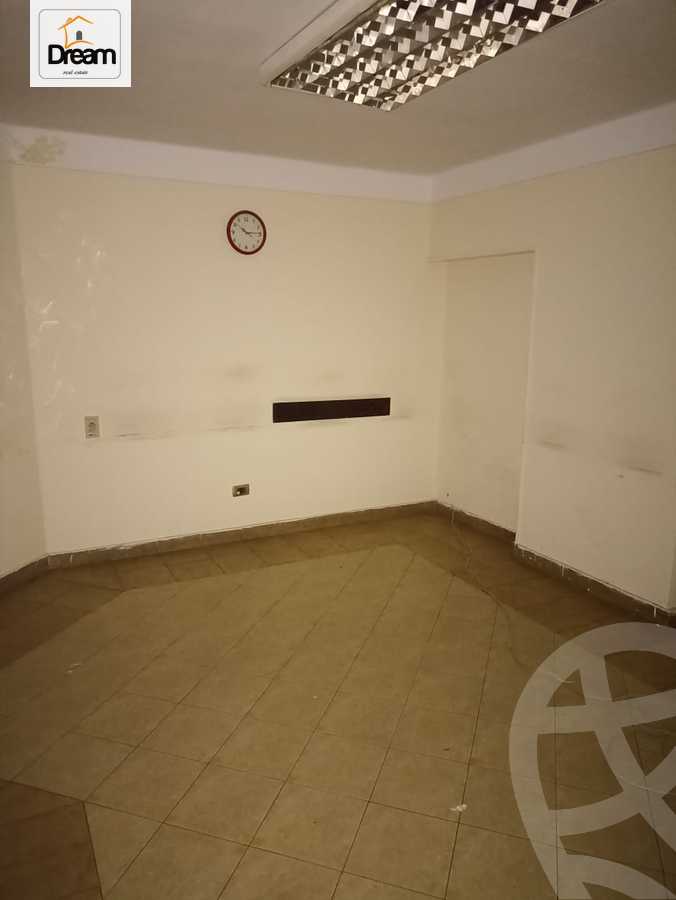 https://aqarmap.com.eg/ar/listing/4747946-for-rent-cairo-dokki-manteqt-nadi-el-syd