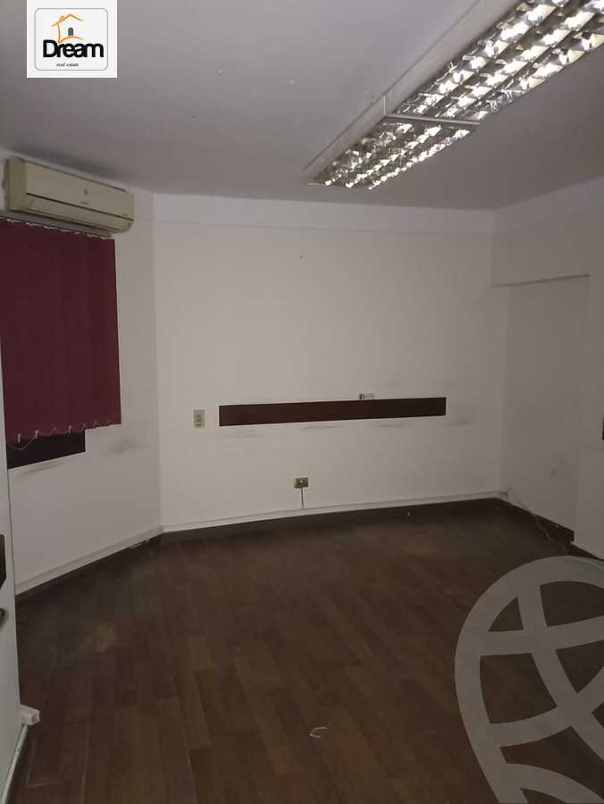 https://aqarmap.com.eg/ar/listing/4747946-for-rent-cairo-dokki-manteqt-nadi-el-syd