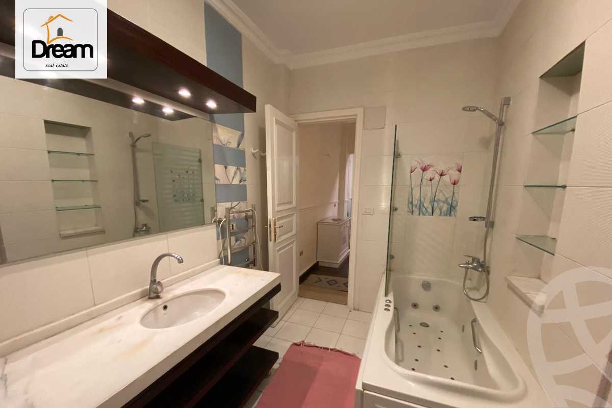 https://aqarmap.com.eg/en/listing/5998980-for-rent-cairo-dokki-mohey-el-din-abo-el-ezz