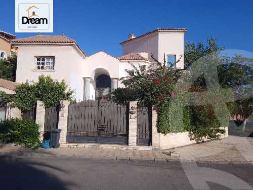 https://aqarmap.com.eg/en/listing/5329779-for-sale-cairo-el-sheikh-zayed-city-compounds-zayed-2000