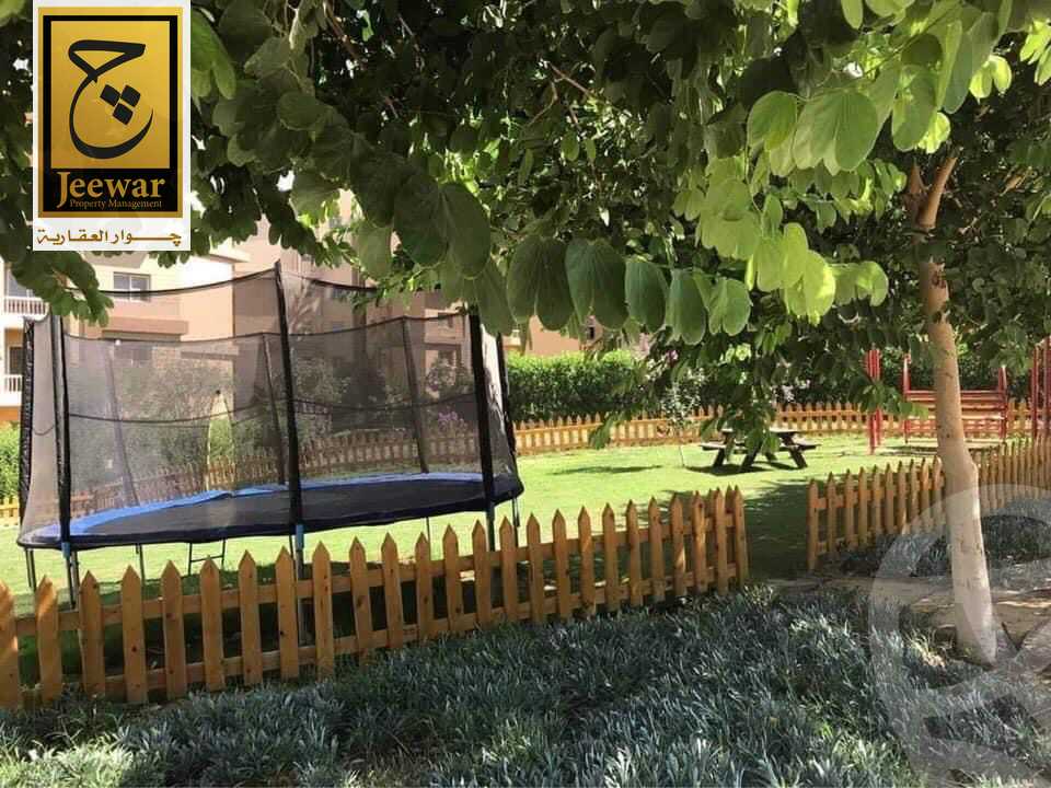 https://aqarmap.com.eg/ar/listing/3959283-for-sale-cairo-6th-of-october-hadaeq-october-kmbwnd-fy-hdyq-ktwbr-ashgar-city