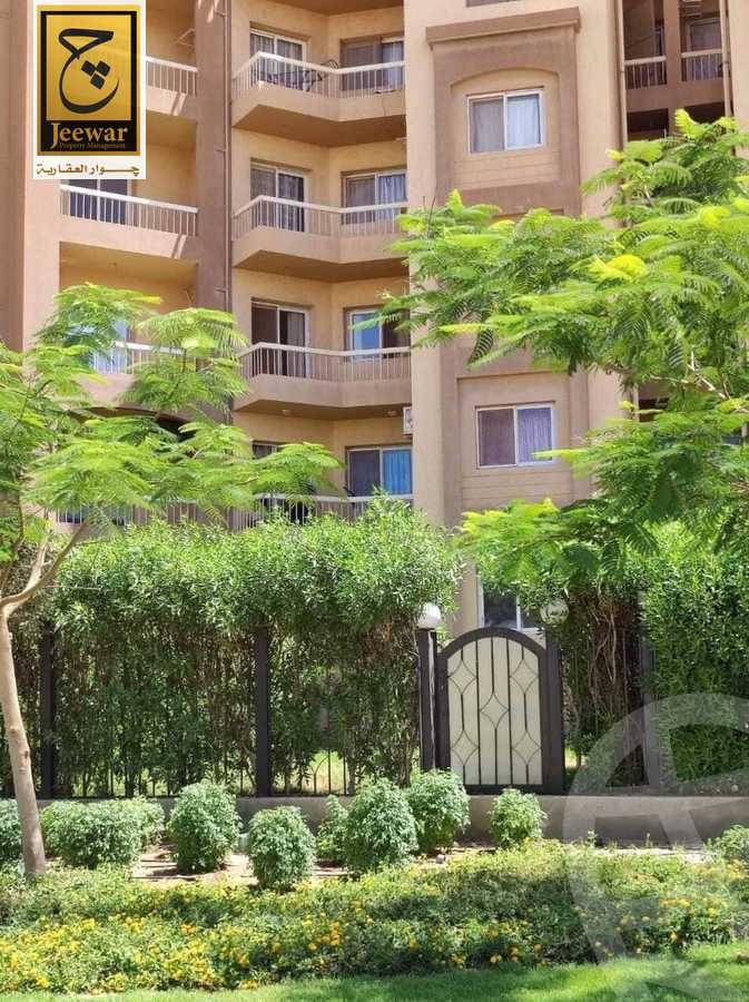 https://aqarmap.com.eg/ar/listing/3959283-for-sale-cairo-6th-of-october-hadaeq-october-kmbwnd-fy-hdyq-ktwbr-ashgar-city