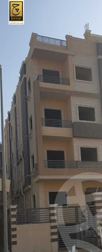 https://aqarmap.com.eg/ar/listing/4001299-for-sale-cairo-6th-of-october-el-tawsaat-el-shamalya-lhy-300