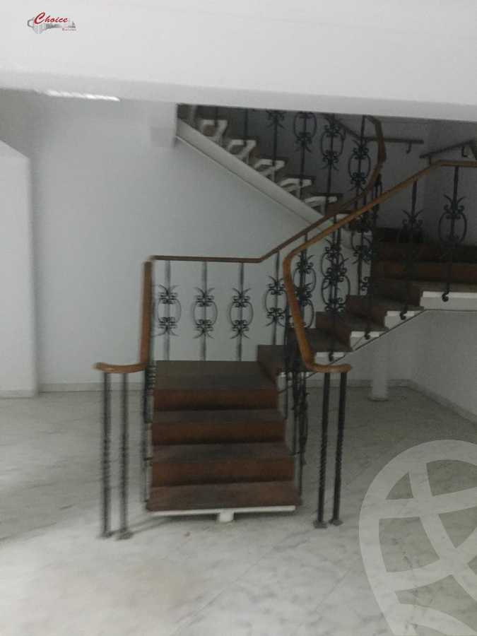 https://aqarmap.com.eg/ar/listing/2160296-for-rent-villa-cairo-el-maadi