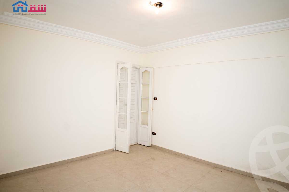 https://aqarmap.com.eg/ar/listing/4170727-for-sale-alexandria-kafr-abdo-shr-lsyd-skyn-bnt-lhsyn