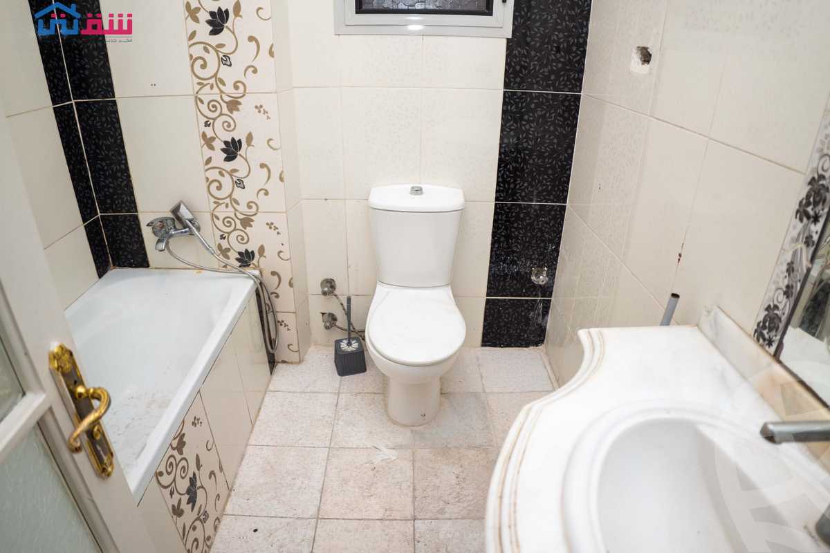 https://aqarmap.com.eg/ar/listing/4170727-for-sale-alexandria-kafr-abdo-shr-lsyd-skyn-bnt-lhsyn