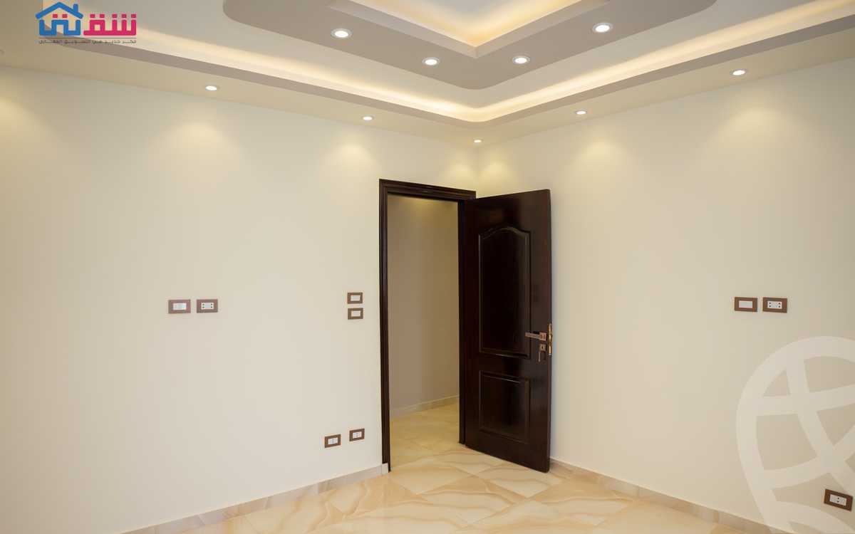 https://aqarmap.com.eg/en/listing/4178501-for-sale-alexandria-kafr-abdo-sant-square-st