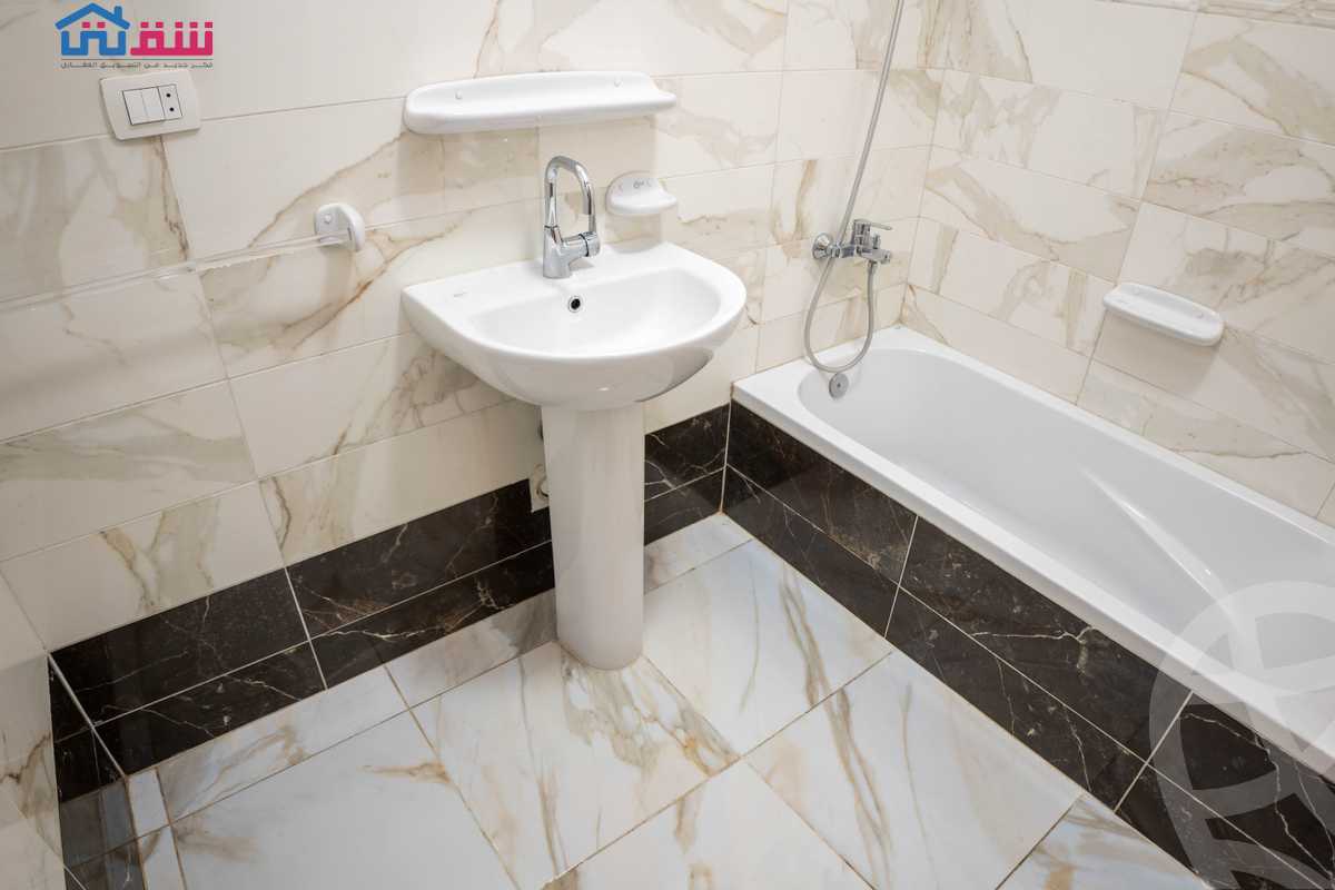 https://aqarmap.com.eg/ar/listing/4229671-for-sale-alexandria-sn-styfnw-abd-el-salam-aref-st