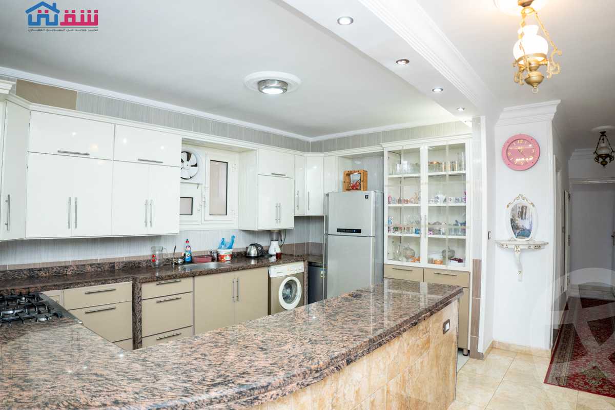 https://aqarmap.com.eg/en/listing/4233274-for-sale-alexandria-el-montazah-el-geesh