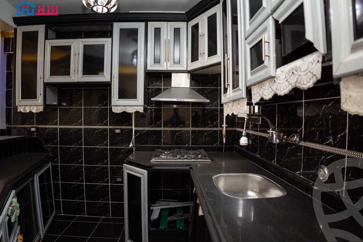 https://aqarmap.com.eg/en/listing/4241301-for-sale-alexandria-sporting-al-bayroni-st