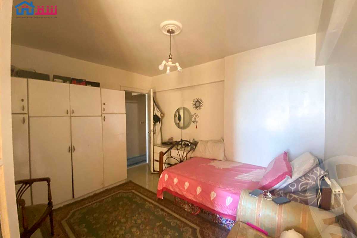https://aqarmap.com.eg/en/listing/4284867-for-sale-alexandria-el-montazah-mohammed-naguib-square