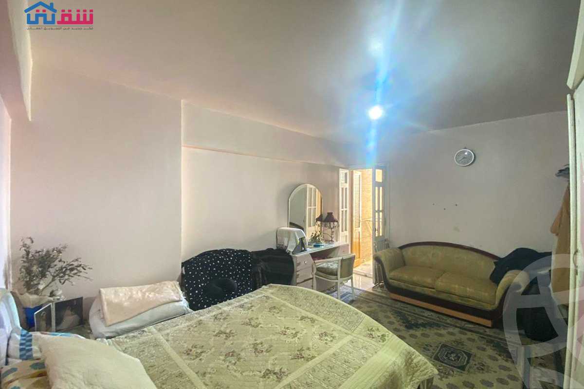 https://aqarmap.com.eg/en/listing/4284867-for-sale-alexandria-el-montazah-mohammed-naguib-square
