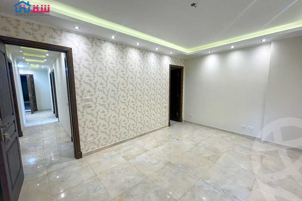 https://aqarmap.com.eg/en/listing/4307057-for-rent-alexandria-lauran-shaarawy-st