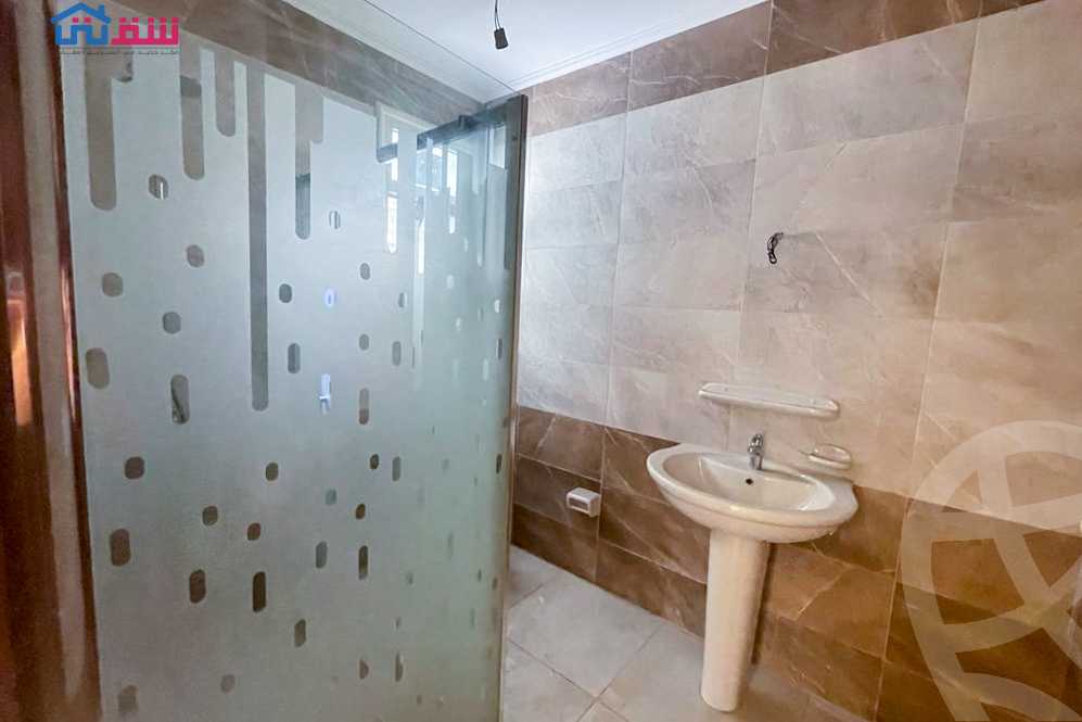 https://aqarmap.com.eg/en/listing/4307057-for-rent-alexandria-lauran-shaarawy-st