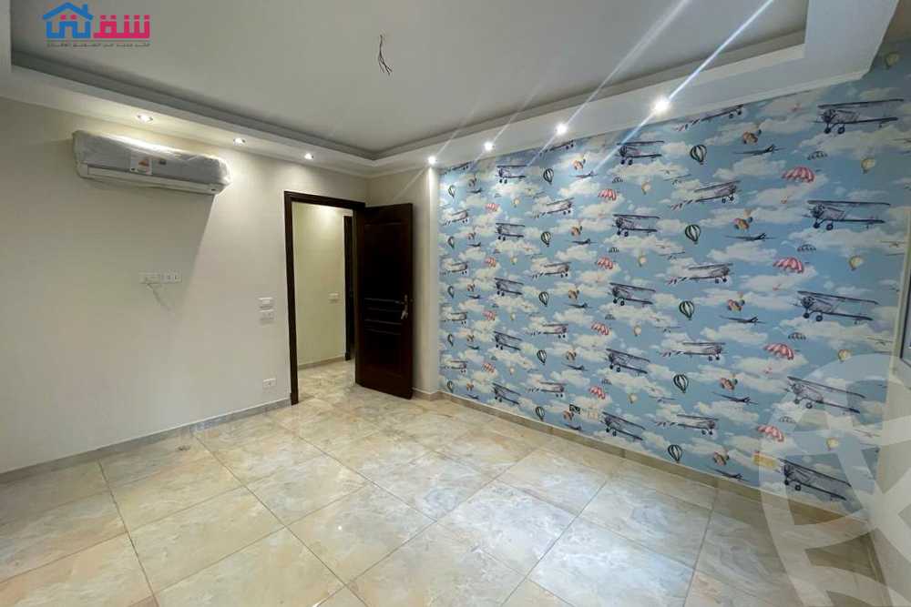 https://aqarmap.com.eg/en/listing/4307057-for-rent-alexandria-lauran-shaarawy-st
