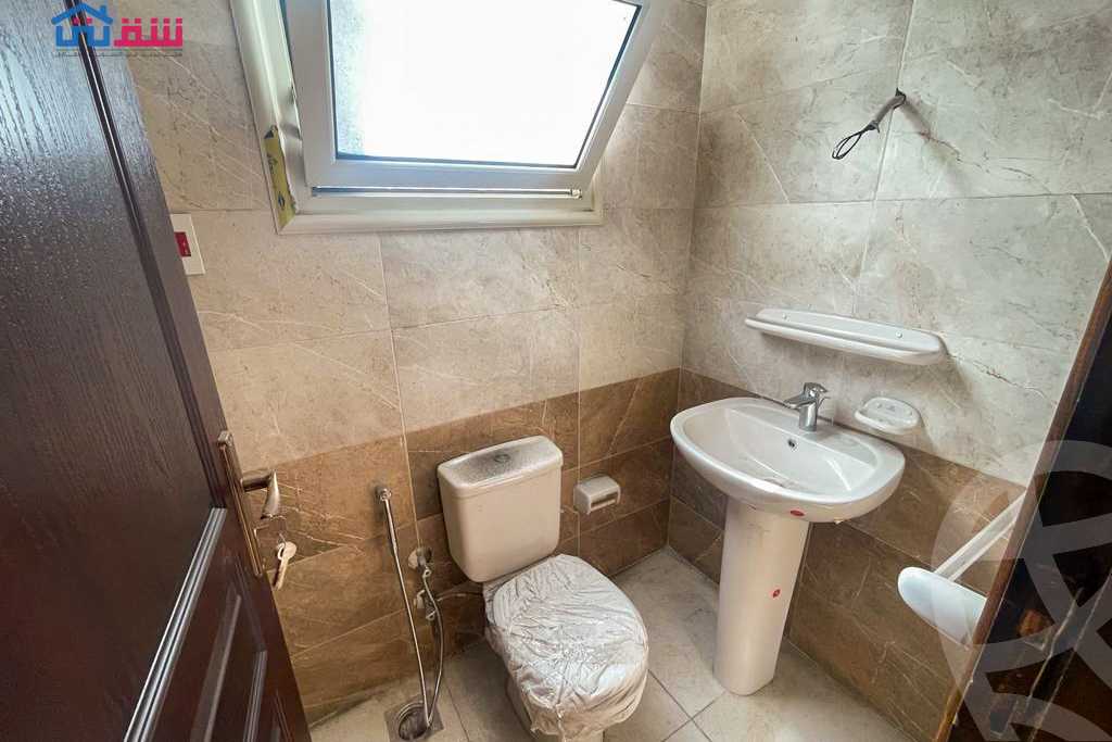 https://aqarmap.com.eg/en/listing/4307057-for-rent-alexandria-lauran-shaarawy-st