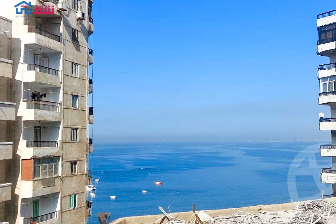https://aqarmap.com.eg/ar/listing/4320167-for-sale-alexandria-miami-khld-bn-lwlyd