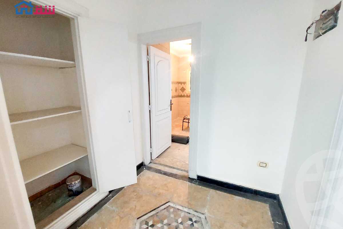 https://aqarmap.com.eg/ar/listing/4320167-for-sale-alexandria-miami-khld-bn-lwlyd