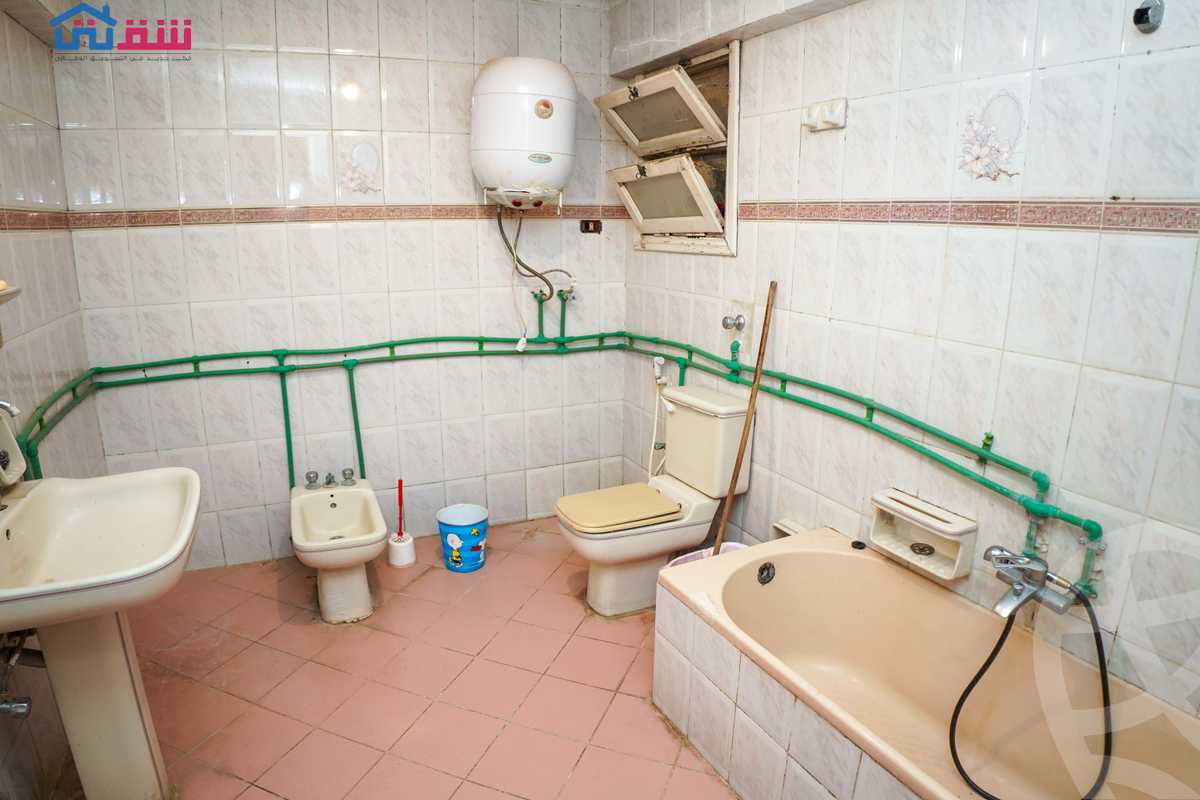 https://aqarmap.com.eg/en/listing/4323079-for-rent-alexandria-roshdy-roushdy-basha-st