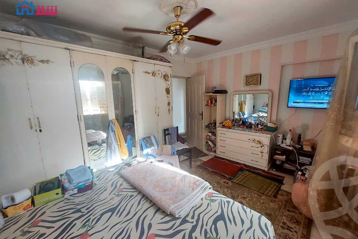 https://aqarmap.com.eg/en/listing/4350112-for-sale-alexandria-kafr-abdo-kafr-abdou-st