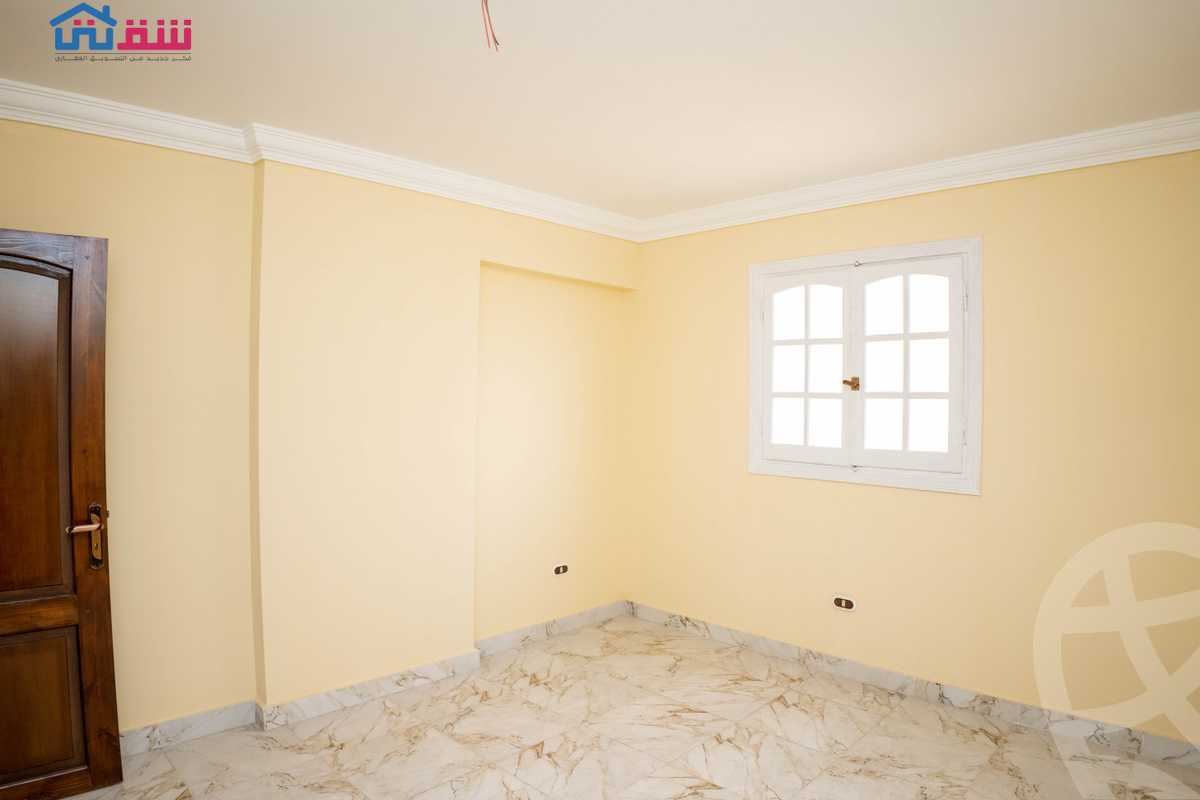 https://aqarmap.com.eg/en/listing/4364424-for-sale-alexandria-ganaklis-shr-mrtdy-bsh