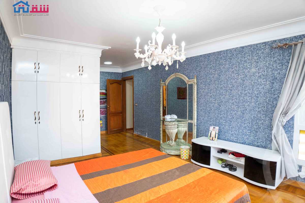 https://aqarmap.com.eg/en/listing/4371531-for-sale-alexandria-zezenia-abd-el-salam-aref-st