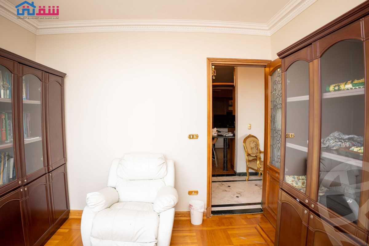 https://aqarmap.com.eg/en/listing/4371531-for-sale-alexandria-zezenia-abd-el-salam-aref-st