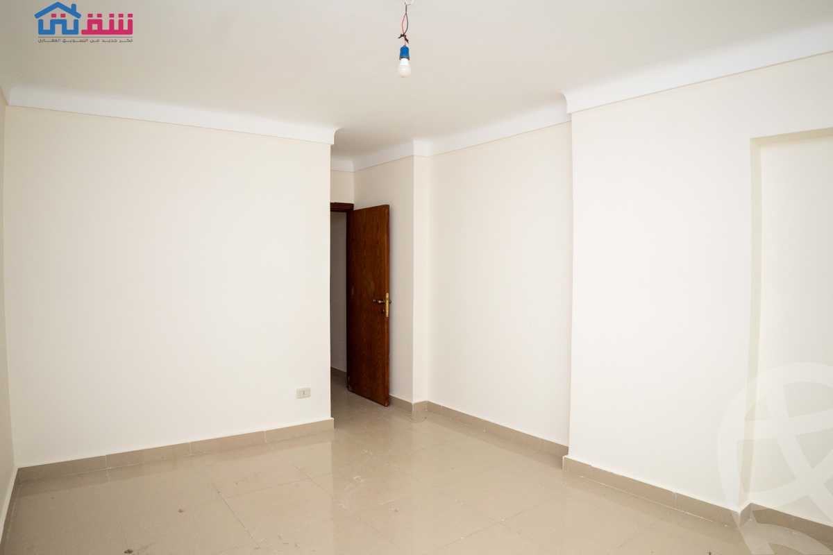 https://aqarmap.com.eg/en/listing/4435025-for-sale-alexandria-ganaklis-shr-bw-qyr-tryq-lhry