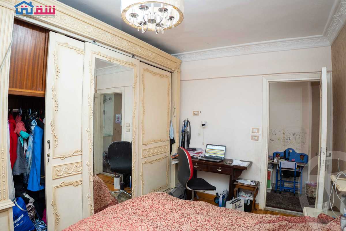 https://aqarmap.com.eg/ar/listing/4535680-for-sale-alexandria-bolekly-abdel-hamid-al-abdi-st