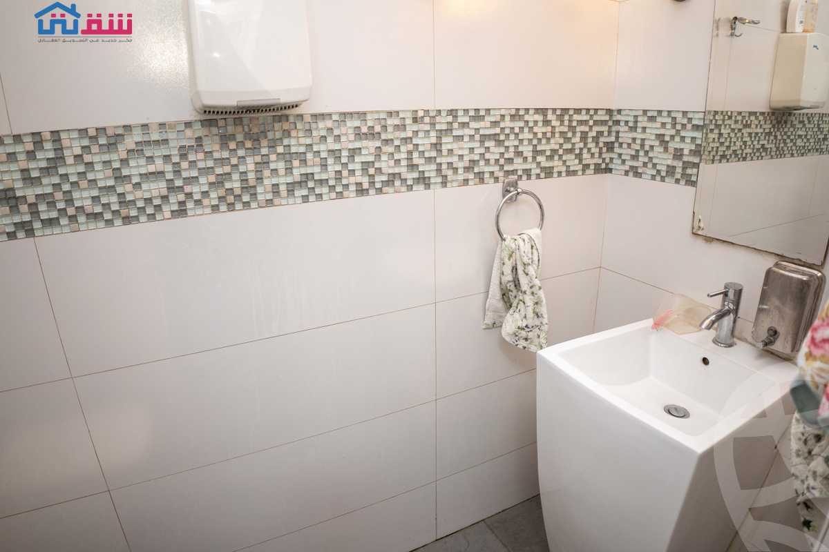 https://aqarmap.com.eg/en/listing/4627028-for-rent-alexandria-roshdy-syria-st