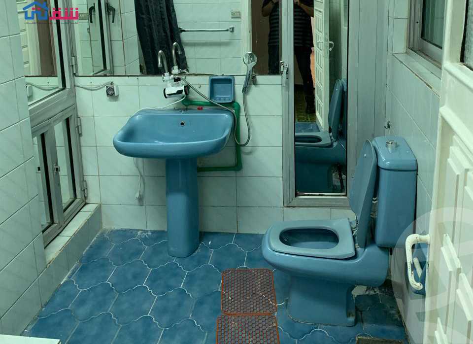 https://aqarmap.com.eg/ar/listing/4687275-for-rent-alexandria-kafr-abdo-kafr-abdou-st