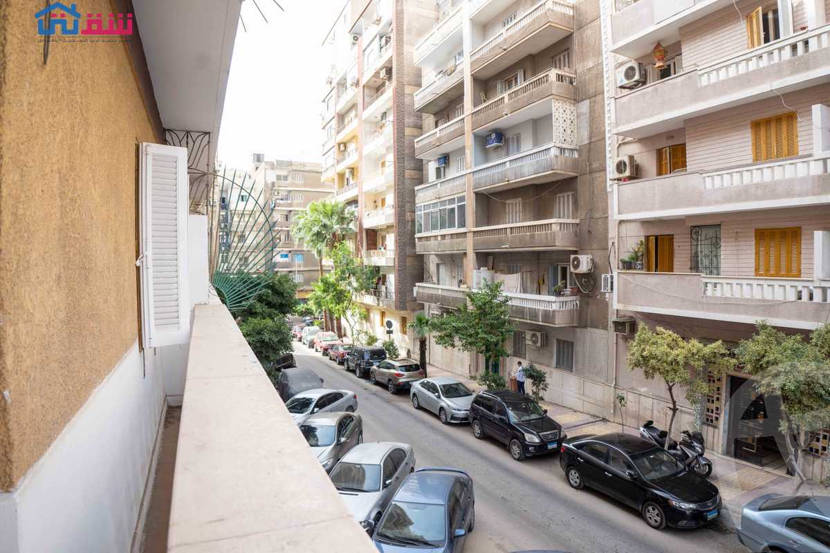 https://aqarmap.com.eg/ar/listing/4795675-for-sale-alexandria-glim-shr-bw-qyr-tryq-lhry