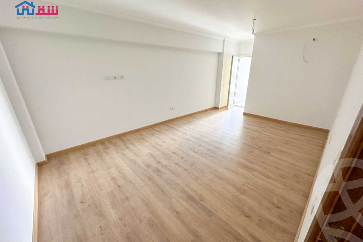 https://aqarmap.com.eg/ar/listing/5408593-for-sale-alexandria-smouha-compounds-in-smouha-grand-view-complex-alexandria-for-investment