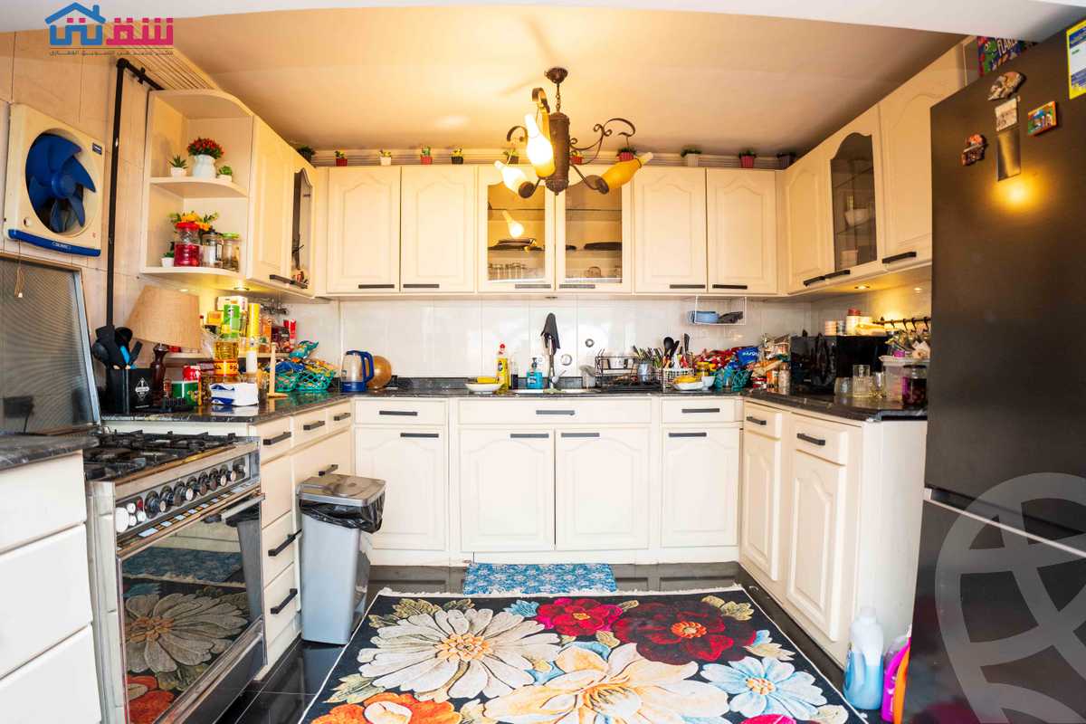 https://aqarmap.com.eg/ar/listing/5413139-for-sale-alexandria-roshdy-shr-bw-qyr-tryq-lhry