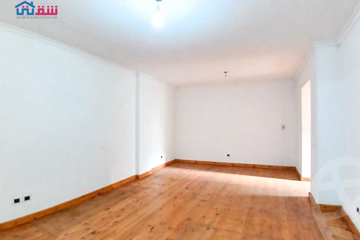https://aqarmap.com.eg/ar/listing/5409742-for-sale-alexandria-lauran-shaarawy-st