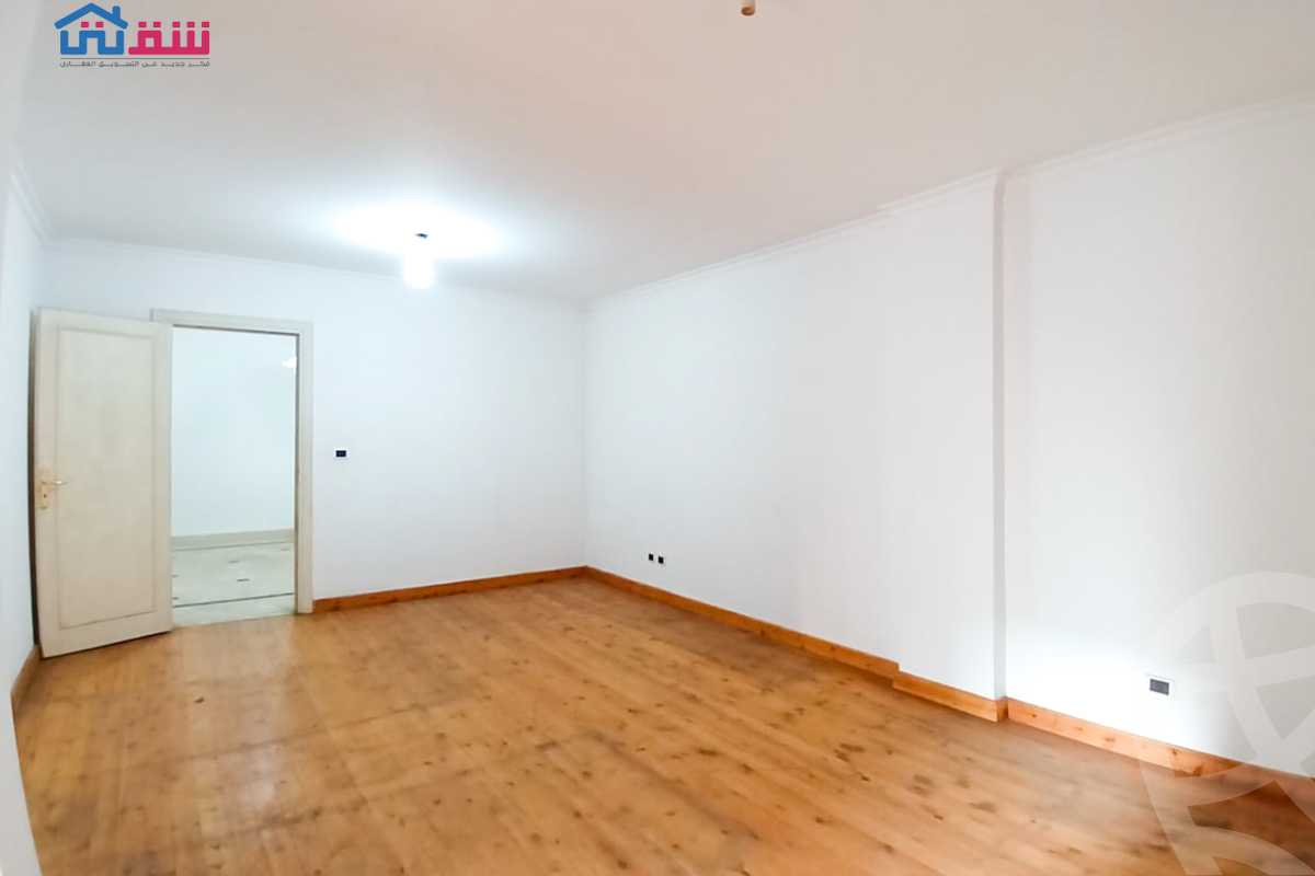 https://aqarmap.com.eg/ar/listing/5409742-for-sale-alexandria-lauran-shaarawy-st