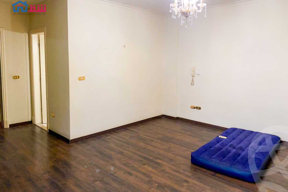 https://aqarmap.com.eg/ar/listing/5426004-for-sale-alexandria-lauran-shr-bw-qyr-tryq-lhry