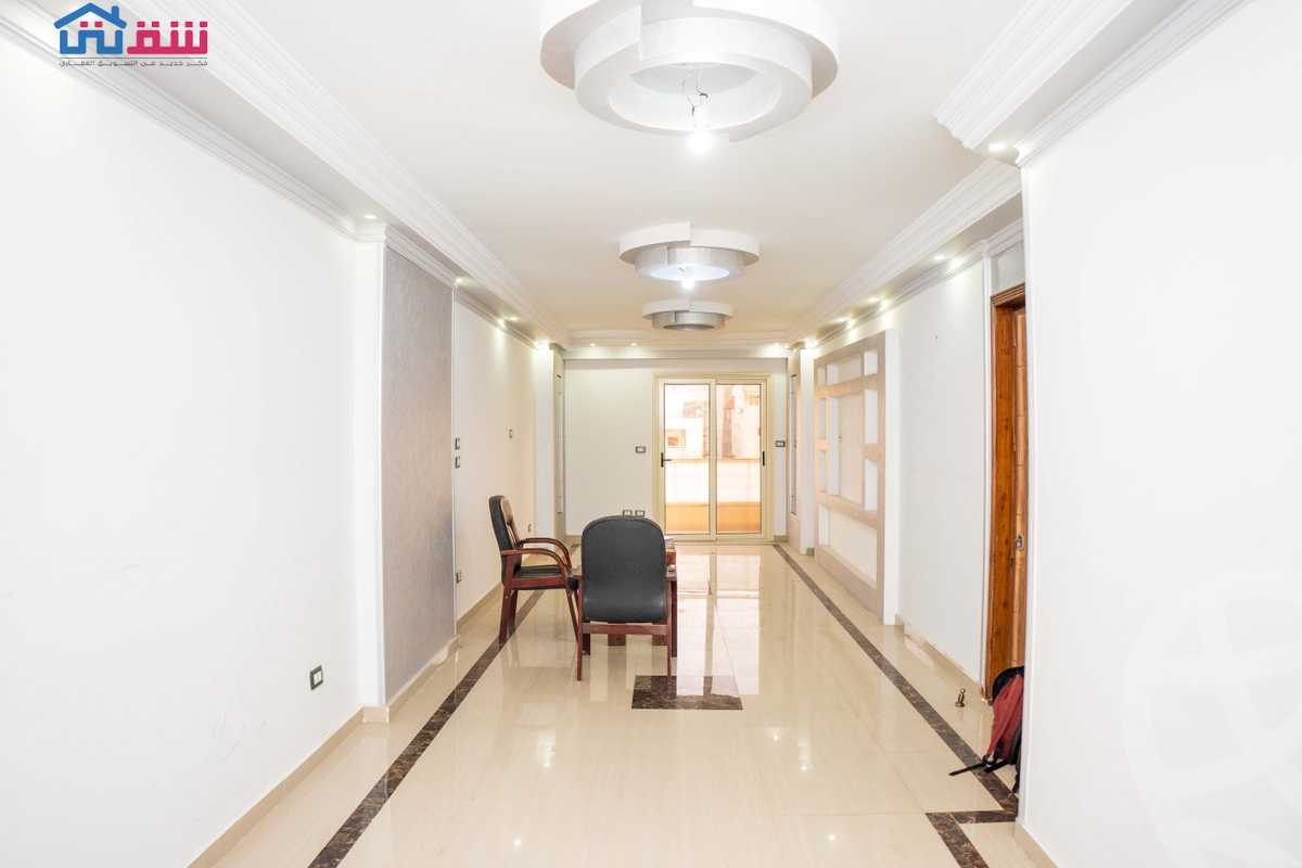 https://aqarmap.com.eg/ar/listing/5428357-for-sale-alexandria-lauran
