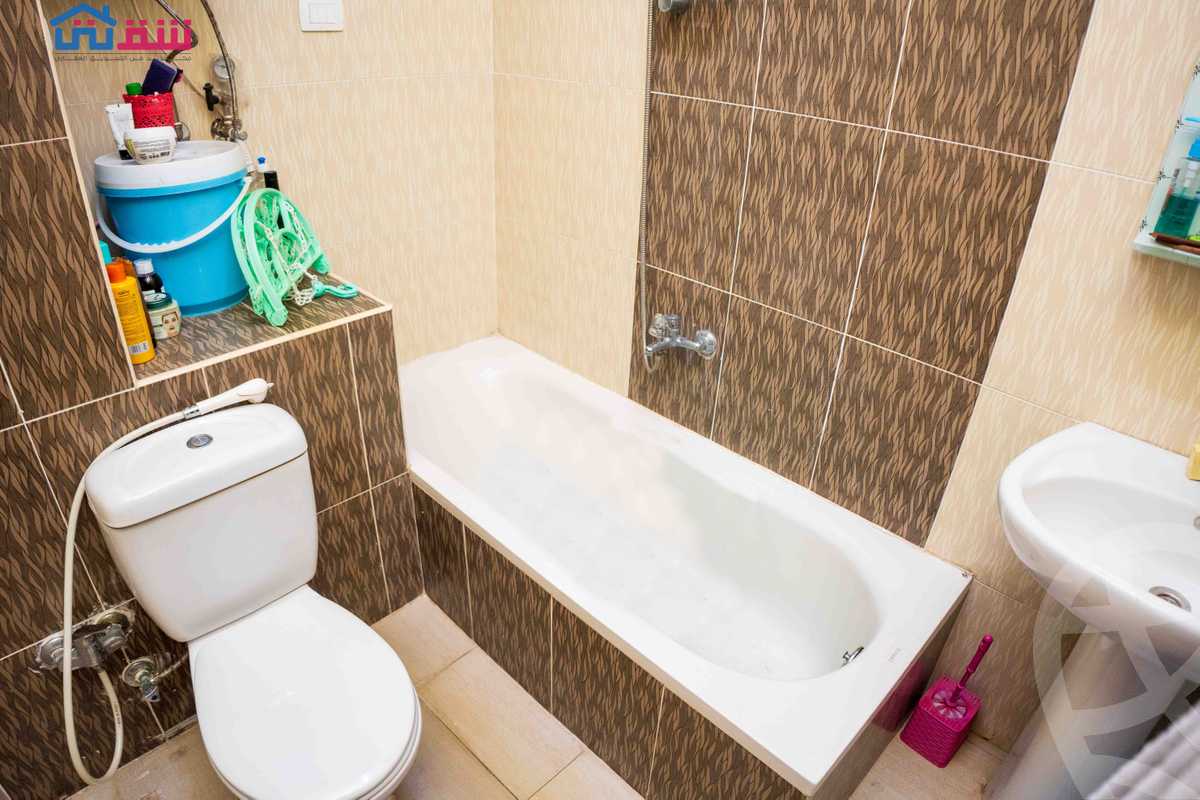 https://aqarmap.com.eg/ar/listing/5438379-for-sale-alexandria-kafr-abdo-shr-lsyd-skyn-bnt-lhsyn