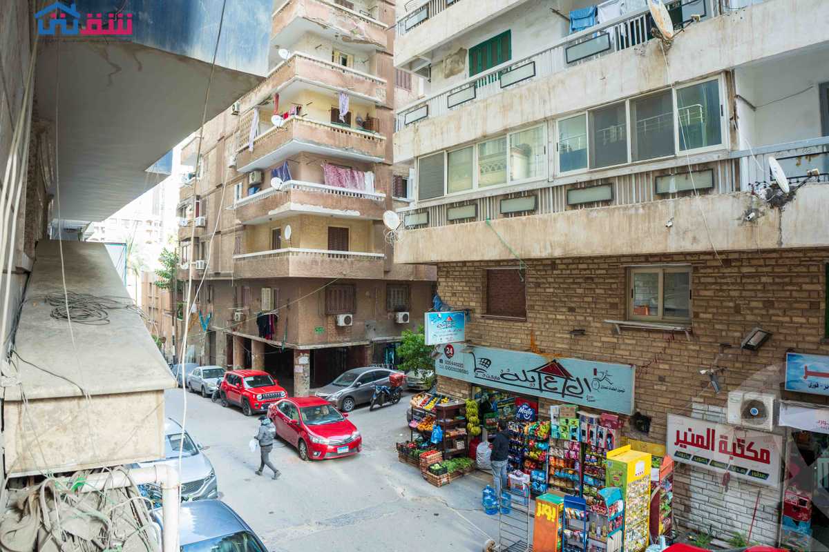 https://aqarmap.com.eg/en/listing/5482960-for-sale-alexandria-stanley-abd-el-aziz-fahmy-st