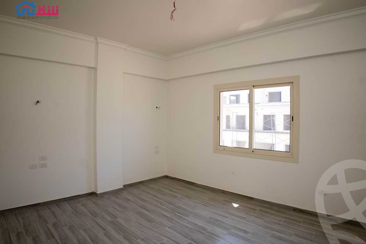 https://aqarmap.com.eg/ar/listing/5490724-for-sale-alexandria-smouha-compounds-in-smouha-meadows-villas-compound-orouba-misr