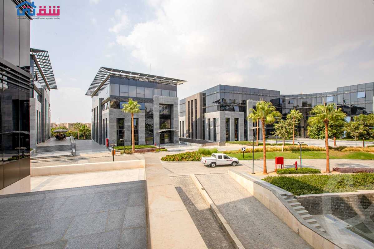 https://aqarmap.com.eg/en/listing/5491585-for-sale-cairo-new-cairo-compounds-cairo-business-park-the-hive-24-hub-misr-italia