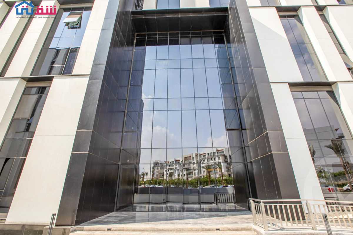 https://aqarmap.com.eg/ar/listing/5491751-for-sale-cairo-new-cairo-compounds-hyde-park-business-district