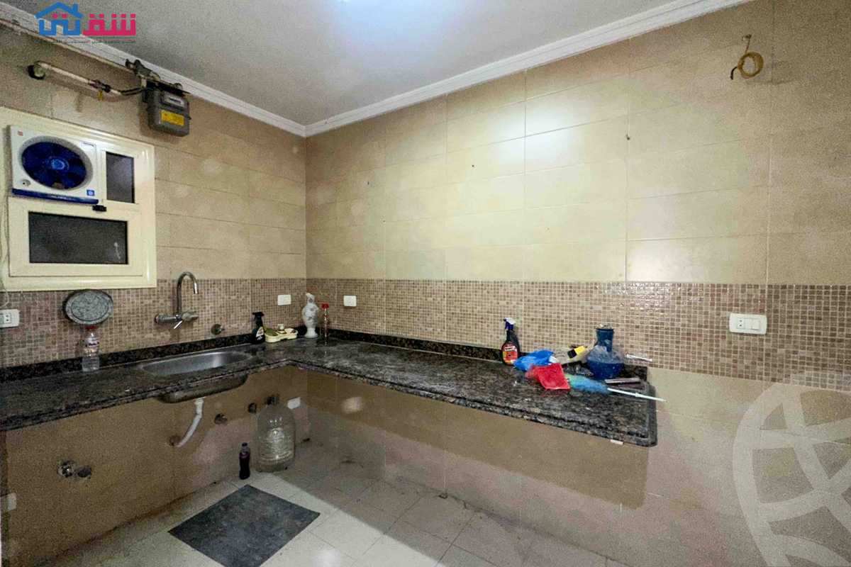 https://aqarmap.com.eg/ar/listing/6537288-for-sale-alexandria-kafr-abdo-kafr-abdou-st